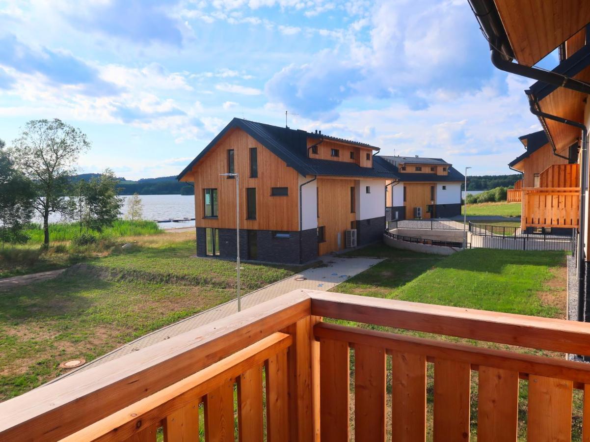 Apartmany - Male Lipno Černá v Pošumaví Exteriör bild