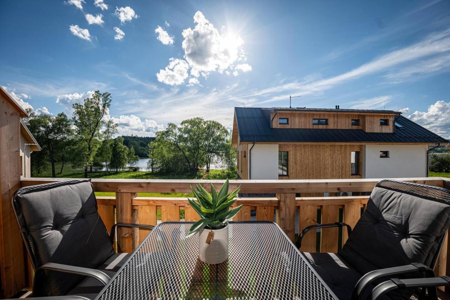 Apartmany - Male Lipno Černá v Pošumaví Exteriör bild
